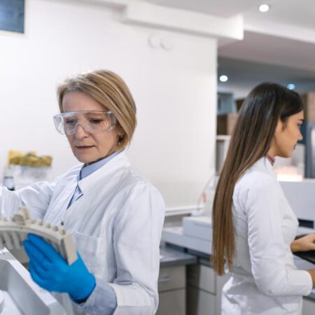 The silent surge of nitazenes in Australia Laboratory technicians conduct testing in a lab. More frequently, nitazenes are being detected in workplace drug testing.